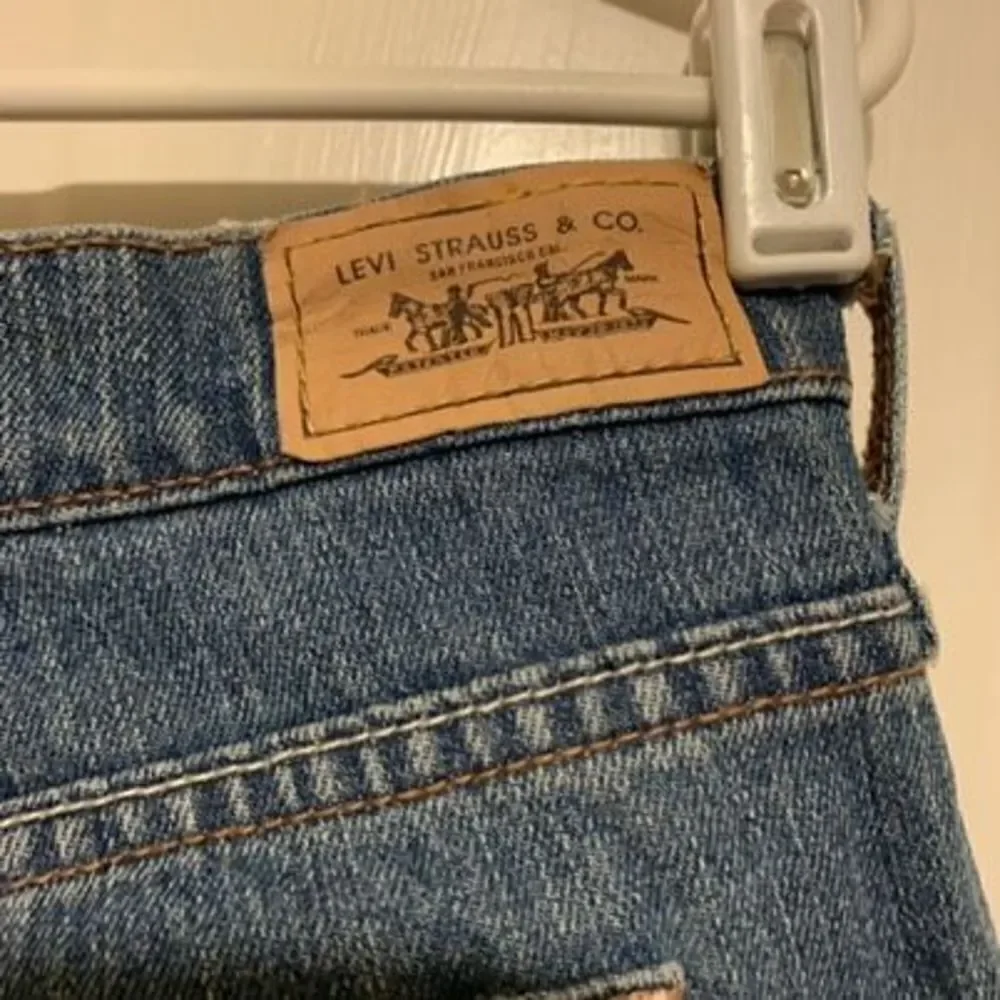 Levi’s 515 Size 38 Women’s Denim Shorts